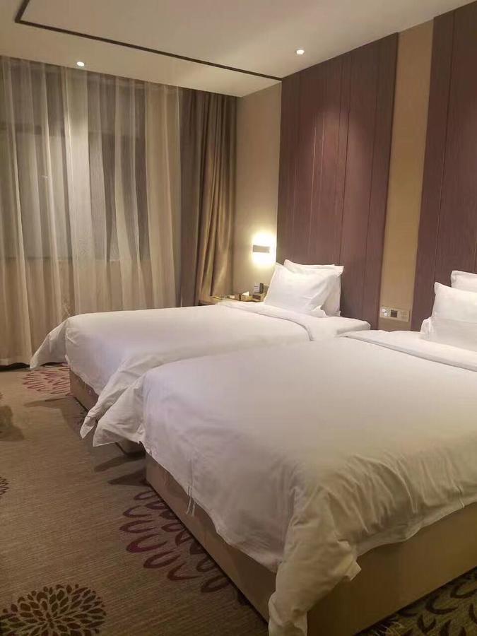 Lavande Hotel Shanghai Hongqiao Airport Wuzhong Road Exterior photo